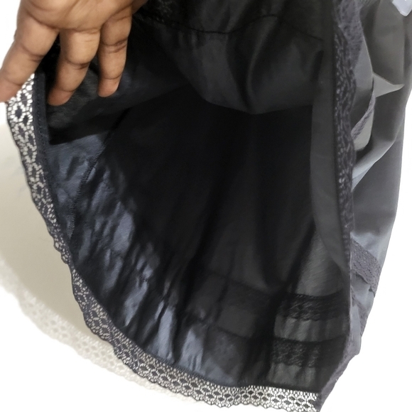 Patricia Lingerie sleepwear Half slip with lace trim Black in Size Medium - Picture 3 of 8